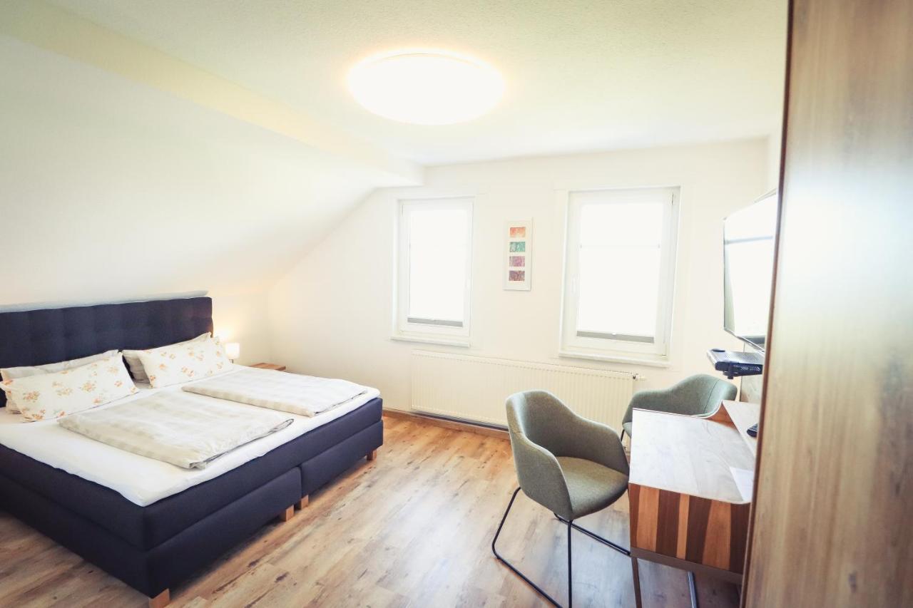Hotel Schoene Aussicht Masserberg Ngoại thất bức ảnh